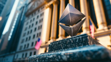 Spot ETH ETFs have 50% chance of May approval: Bitwise, Grayscale, Galaxy execs